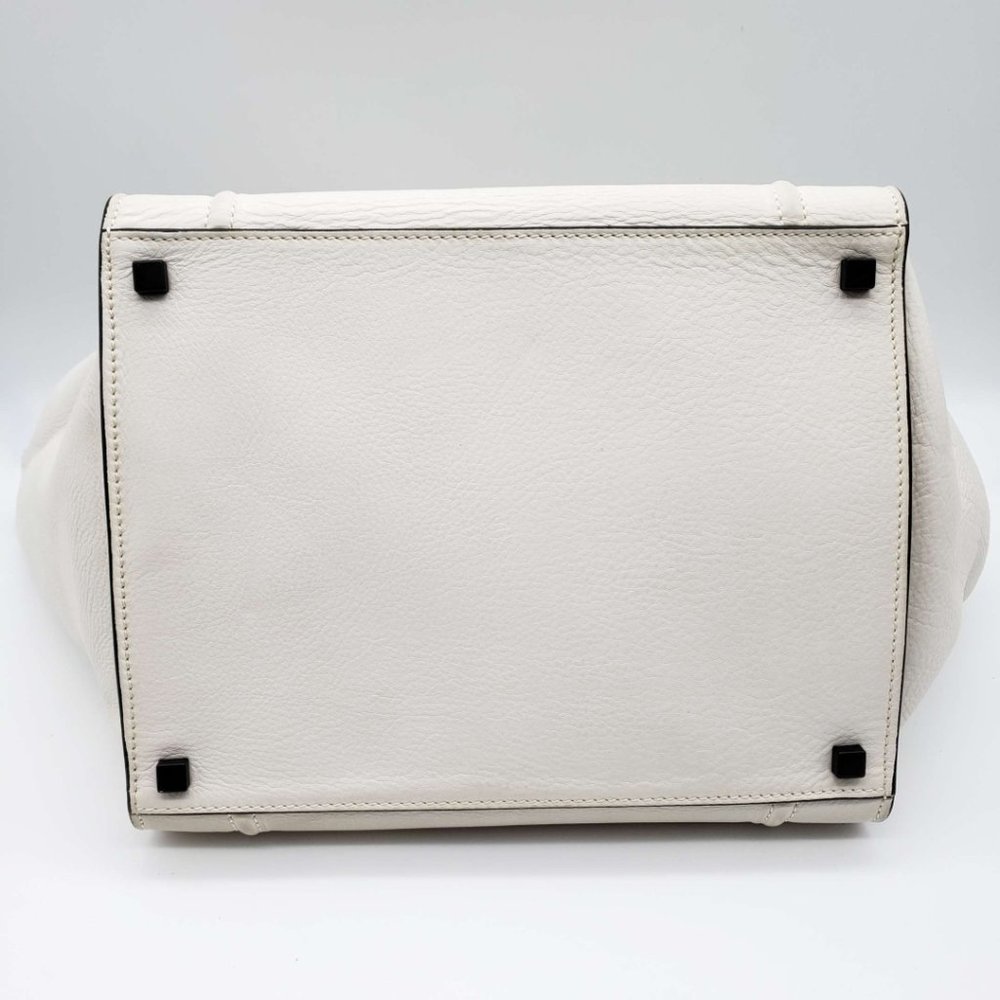 100% Authentic CELINE  White Leather Hand Bag - Picture 8 of 16